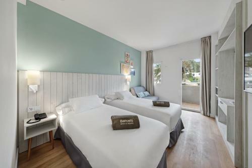 Hotel Barcel� Ponent Beach