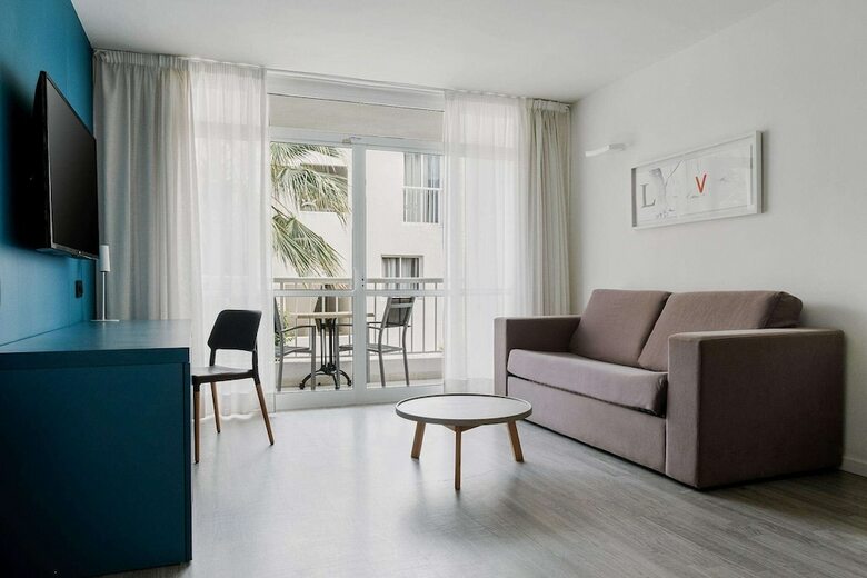 Hotel Prinsotel Alba