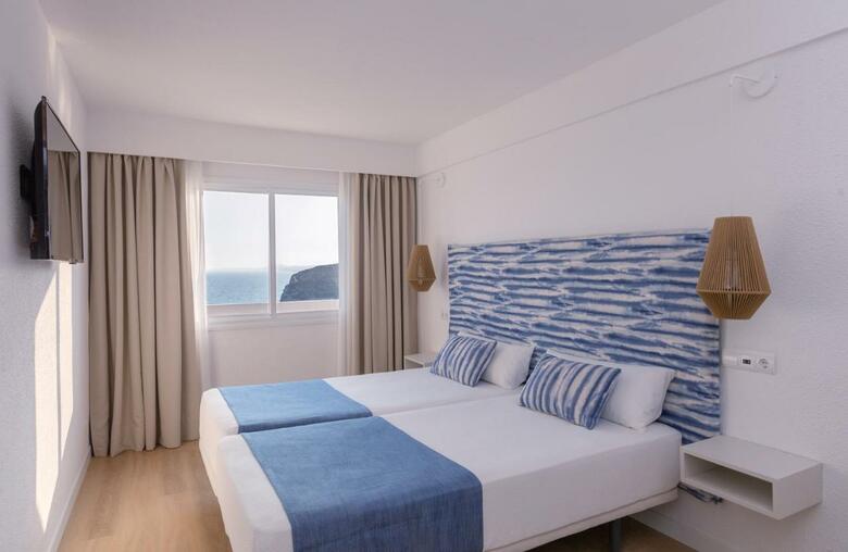 Hotel Blau Punta Reina Resort