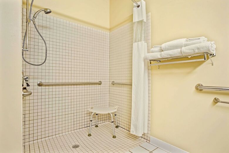 Hotel Baymont Inn & Suites (wahpeton)