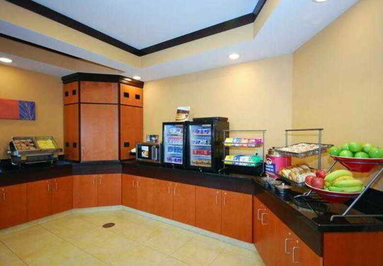 Hotel Fairfield Inn & Suites Canton