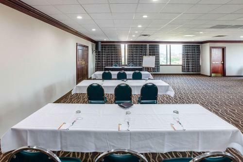 Hotel Quality Inn & Suites Cincinnati