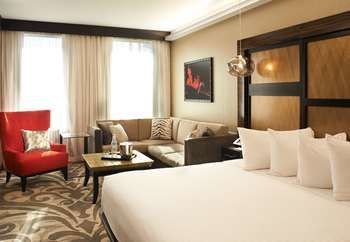 Hotel Metropolitan At The 9, Autograph Collection