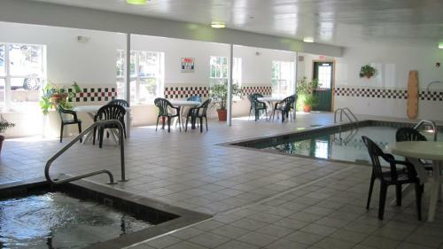 Hotel Country Inn & Suites - Elyria
