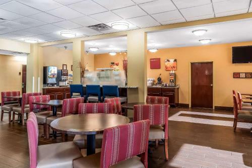 Hotel Comfort Suites Miamisburg