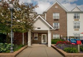 Hotel Towneplace Suites Cleveland Airport