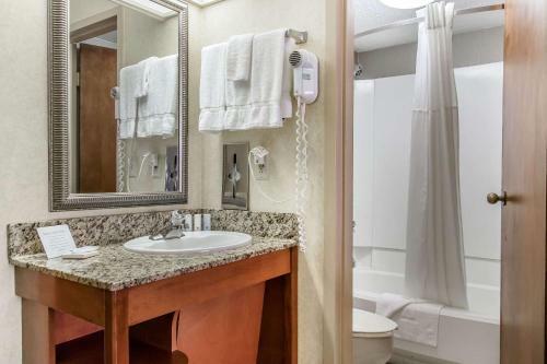 Clarion Hotel Broken Arrow