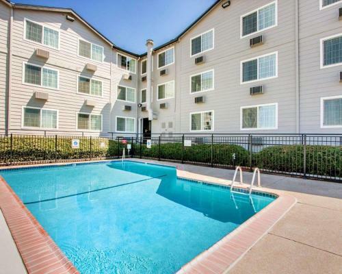 Hotel Quality Inn & Suites Springfield