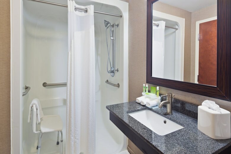 Hotel Holiday Inn Express Harrisburg Ne