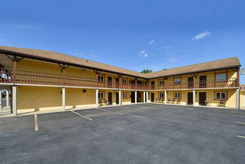 Soudersburg Motel