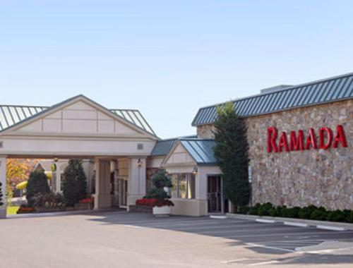 Hotel Ramada Conference Center
