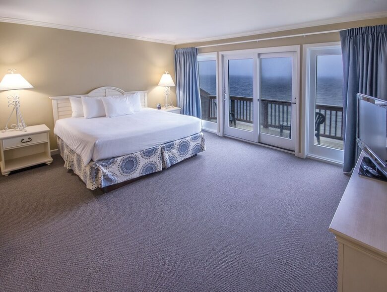 Hotel Wyndham Newport Overlook