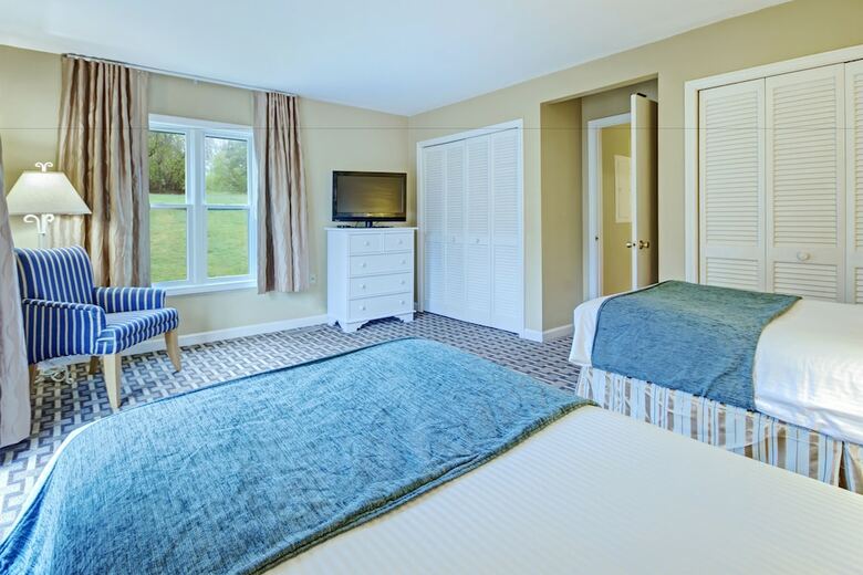 Hotel Wyndham Newport Overlook