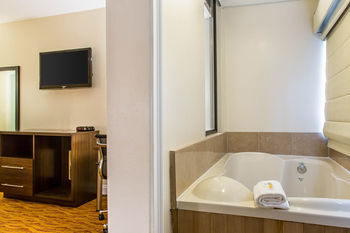 Hotel Quality Inn And Suites Middletown