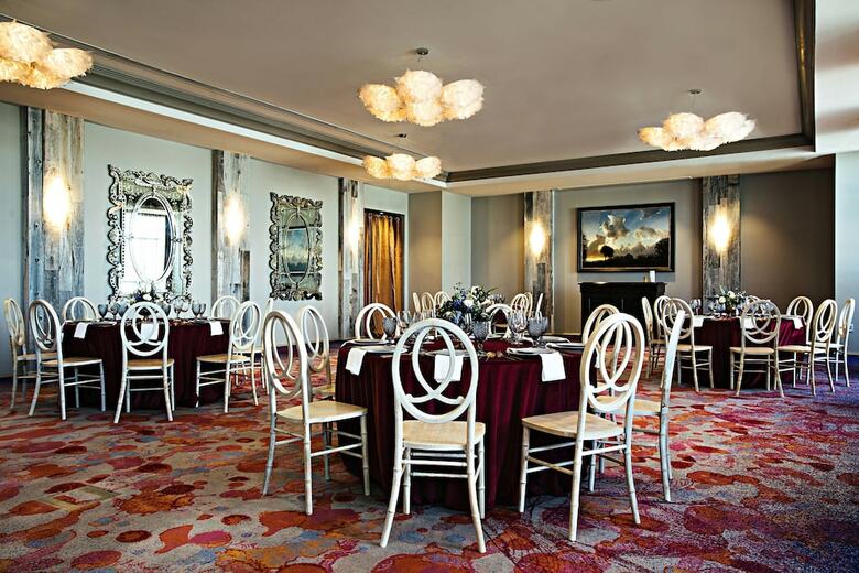 Grand Bohemian Hotel Charleston, Autograph Collection