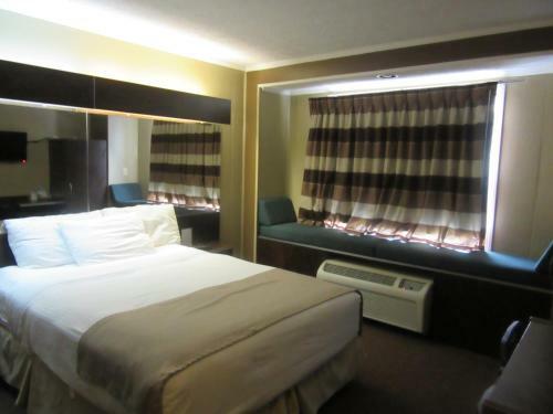 Hotel Microtel Inn By Wyndham Columbia Two Notch Road Area