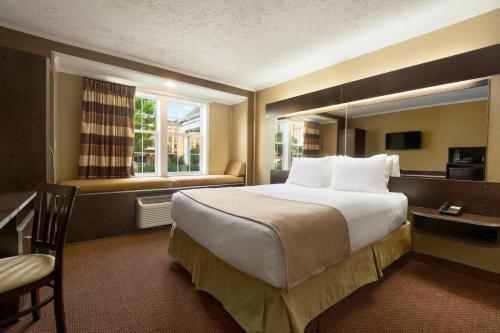 Hotel Microtel Inn By Wyndham Columbia Two Notch Road Area
