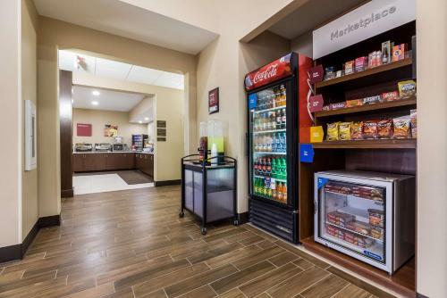 Hotel Comfort Suites - Sioux Falls