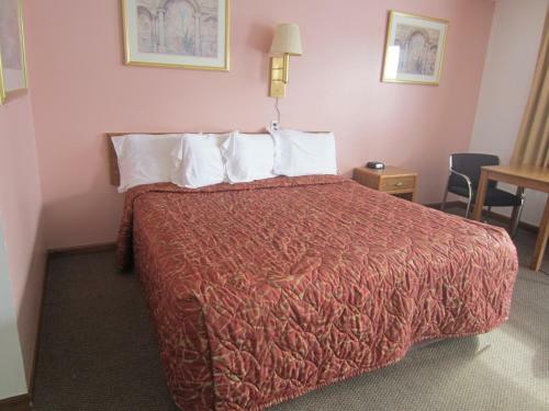 Cloud 9 Motel