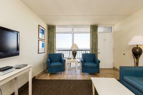 Hotel Schooner Beach And Racquet Club