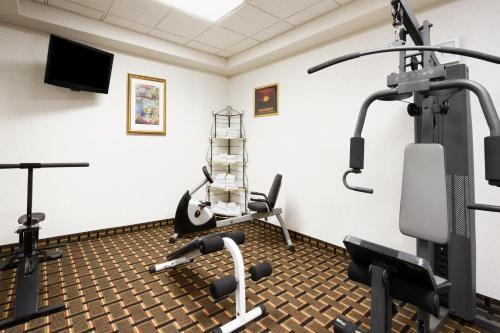 Motel Baymont Inn & Suites Crossville