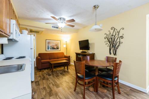 Hotel Jade Tree Cove