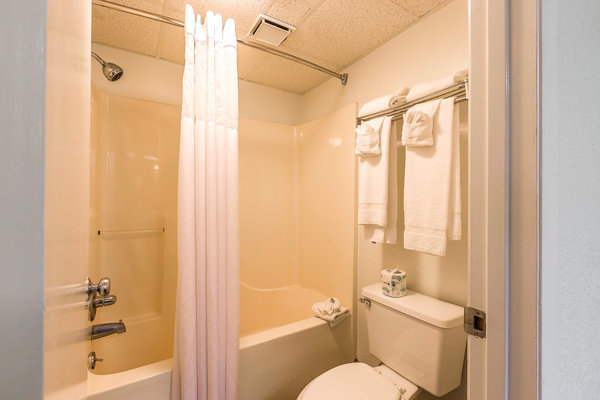 Hotel Quality Inn Creekside - Downtown Gatlinburg