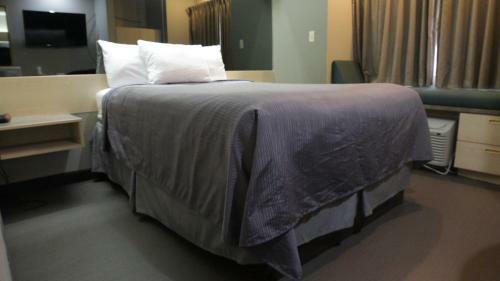 Hotel America's Best Value Inn And Suites - Jackson