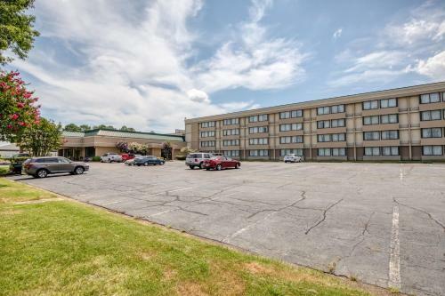 Oyo Hotel Memphis Tn I-40