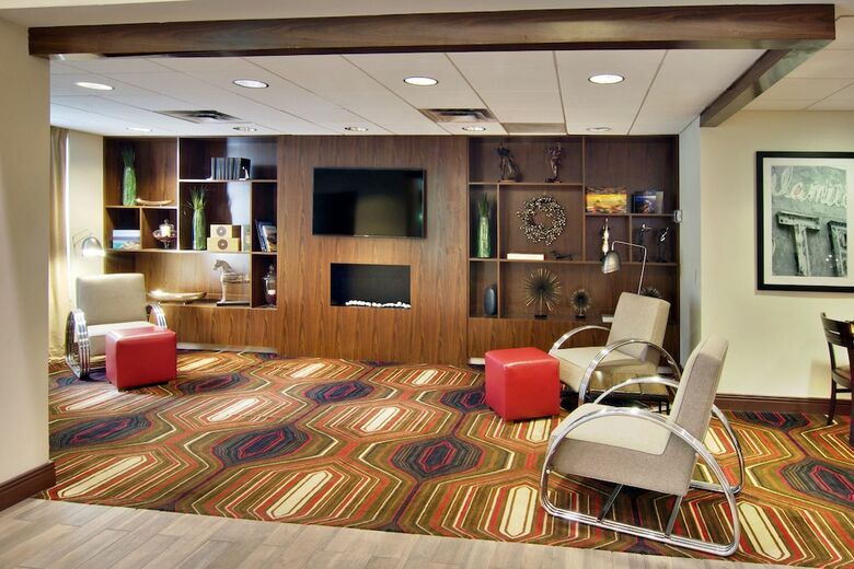 Hotel Four Points By Sheraton Nashville Airport