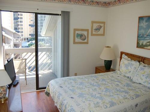 Hotel Shipwatch Pointe