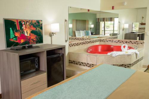 Hotel Pigeon River Inn
