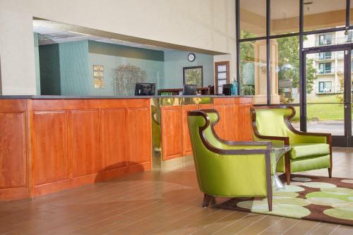 Hotel Pigeon River Inn