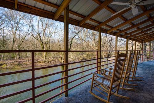 Hotel River Bend Inn - Pigeon Forge