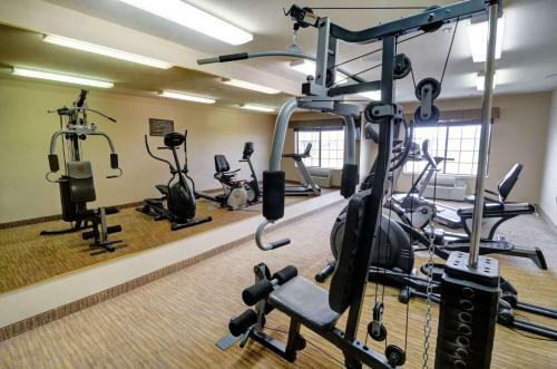 Hotel Comfort Inn And Suites Medical West