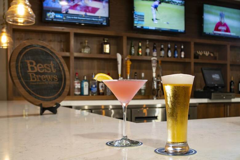 Holiday Inn Express Hotel & Suites Arlington/six Flags Area