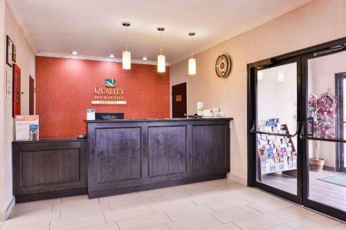 Hotel Quality Inn And Suites Beaumont