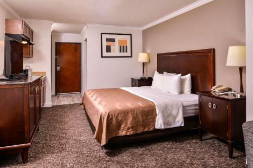Hotel Quality Inn And Suites Beaumont