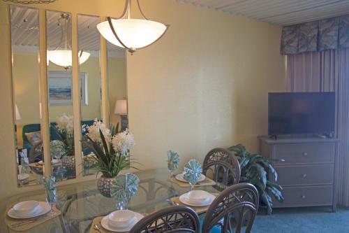 Hotel Beach House Golf And Racquet Club