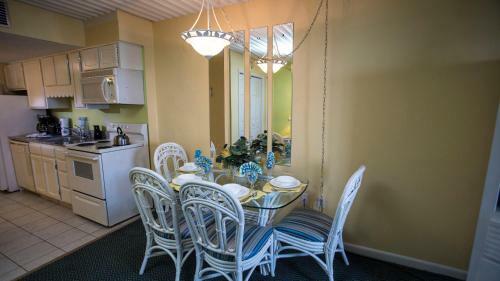Hotel Beach House Golf And Racquet Club