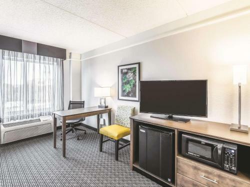 Hotel La Quinta By Wyndham Austin Airport