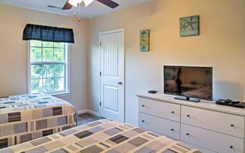Gulf Stream Cottages 300