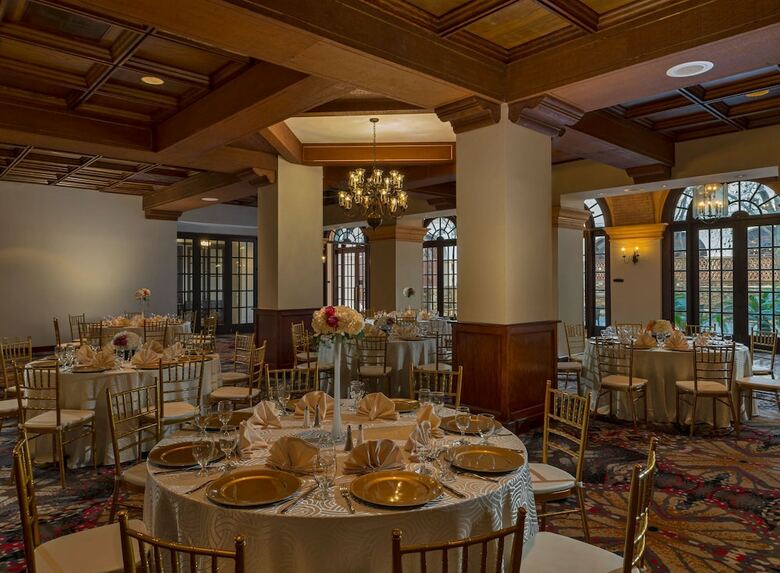Hotel Doubletree By Hilton Austin