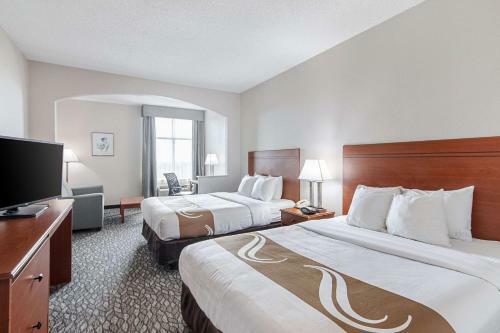 Hotel Quality Suites South Austin