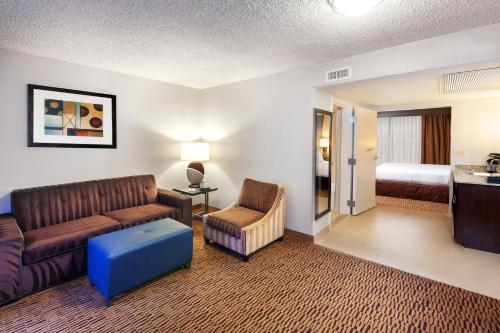Hotel Embassy Suites Dallas - Market Center