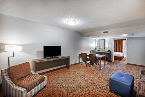Hotel Embassy Suites Dallas - Market Center