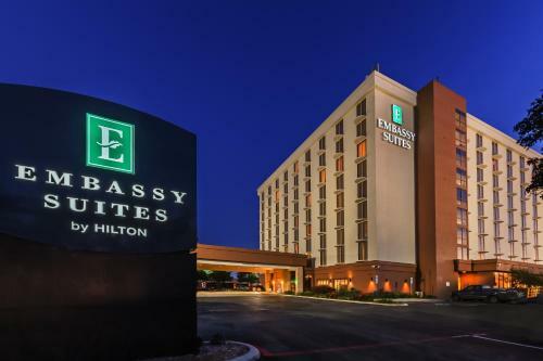 Hotel Embassy Suites Dallas - Market Center