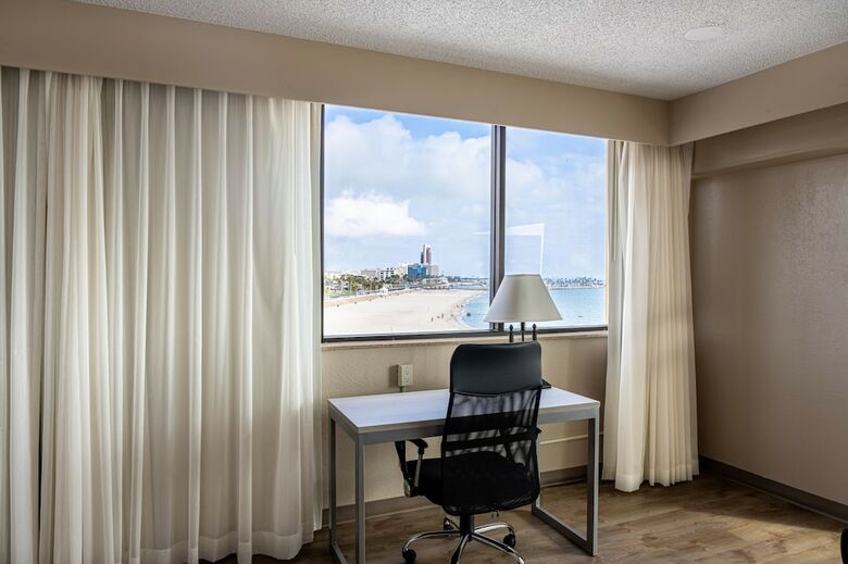 Emerald Beach Hotel