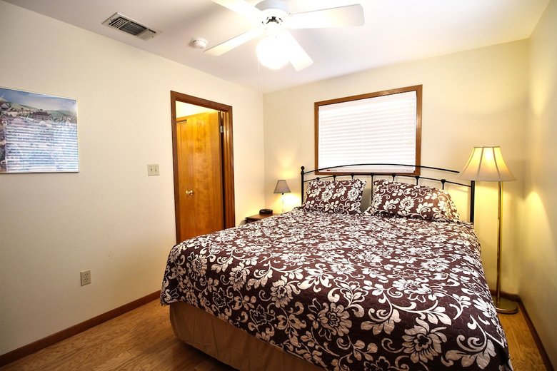 Hotel Peach Tree Inn & Suites