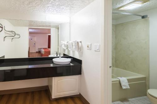 Motel 6 Fort Worth - West Freeway